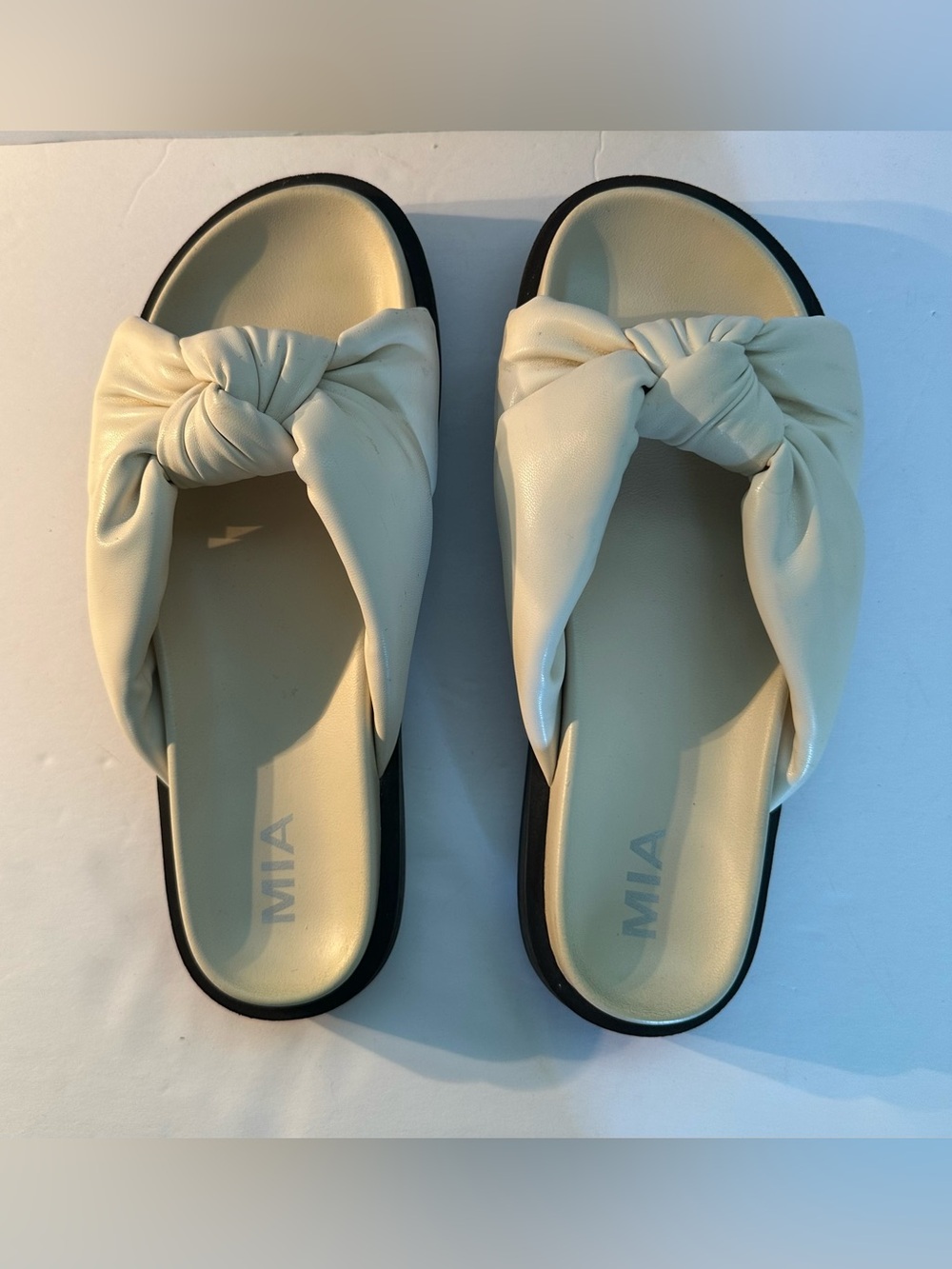Mia Cream Sandals Mita Style Size 8 Sandals Women’s Modern